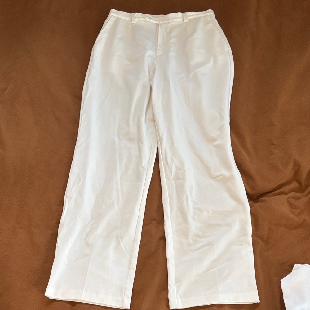 BUNDLE FOR DISCOUNT- Elegant off White Women's tousers size petite 10